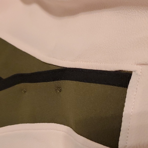 🍒Sisley Top - Picture 11 of 17